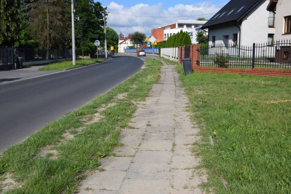 Nowe chodniki na ulicach Zduńskiej Woli